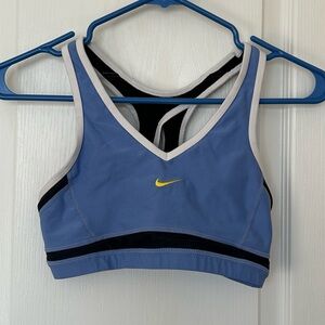 🆕Nike Size XS Bra